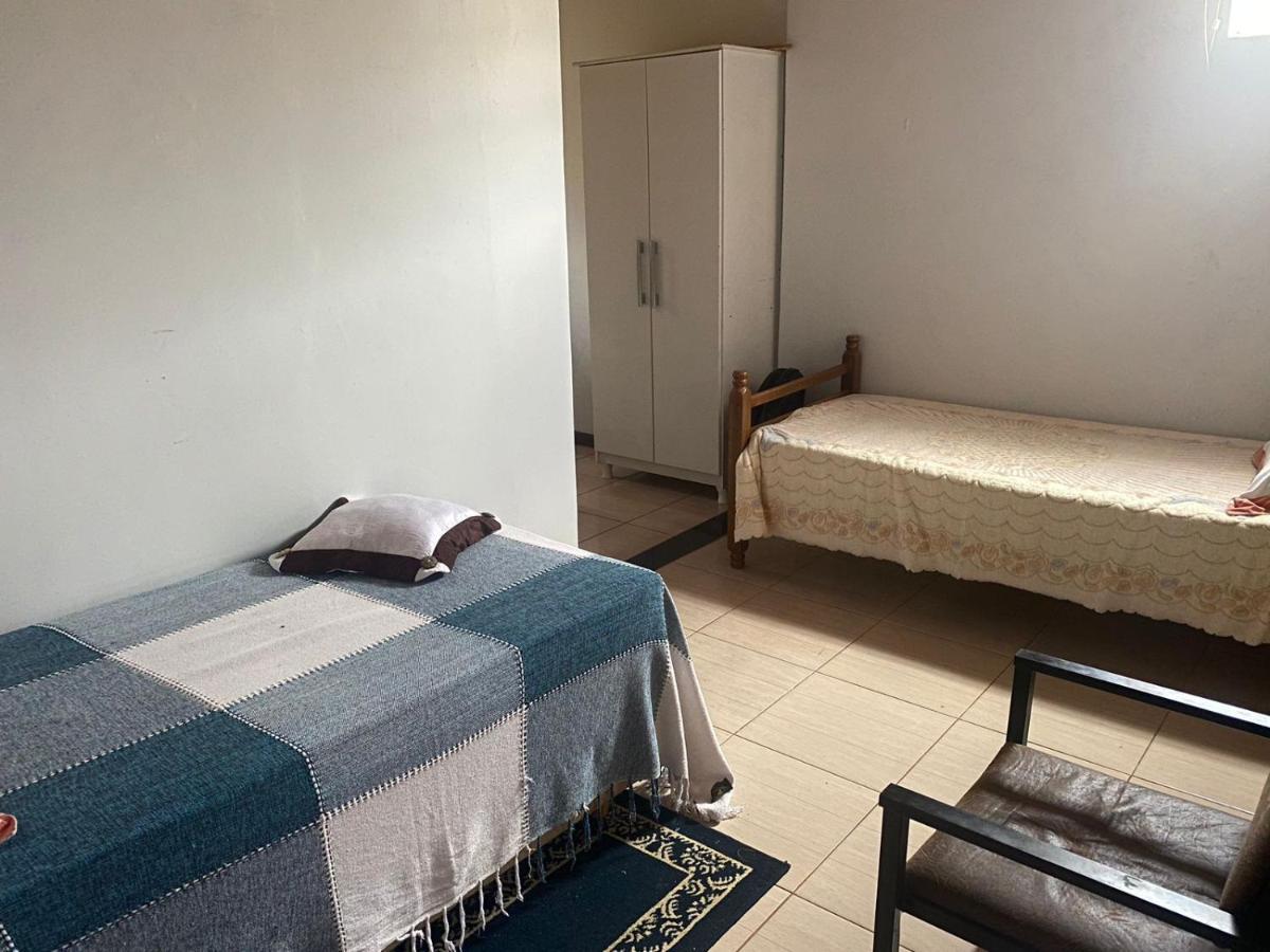 Quarto Em Foz do Iguaçu Eksteriør billede