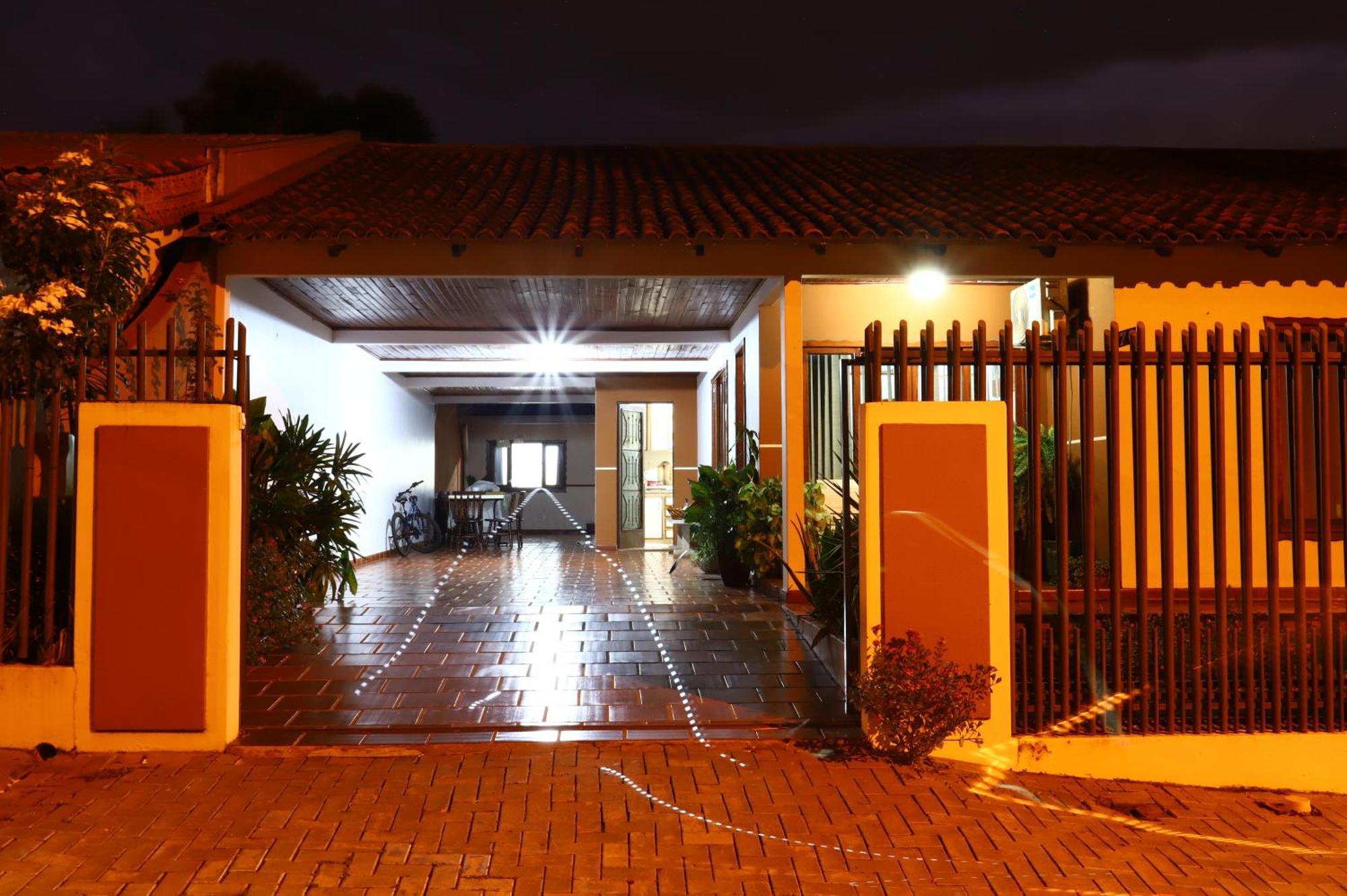 Quarto Em Foz do Iguaçu Eksteriør billede